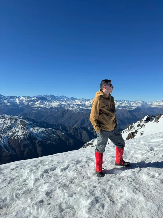 Imagen del desarrollador en sus dias libres disfrutando de la vida.